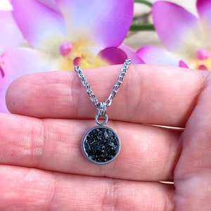 Raw Black Tourmaline Crystal Necklace, Raw Stone Empath Protection Necklace, October Birthstone Witchy Gothic Gemstone Choker, Wiccan Gifts