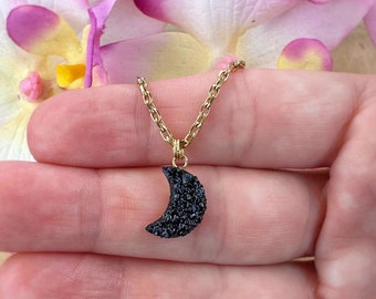 Dainty Black Tourmaline Cresent Necklace, Celestial Raw Healing Crystal, Half Moon Gemstone Choker, Natural Stone Pendant, Rough, Women,Gift