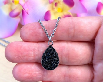 Dainty Black Tourmaline Teardrop Necklace, Minimalist Raw Healing Crystal, Gemstone Choker,Natural Stone Pendant,Rough,Protection,Women,Gift