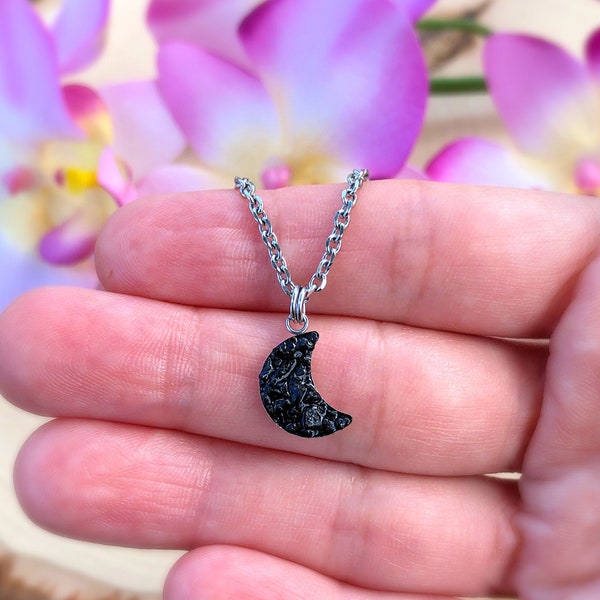 Dainty Black Tourmaline Cresent Necklace, Celestial Raw Healing Crystal, Half Moon Gemstone Choker, Natural Stone Pendant, Rough, Women,Gift