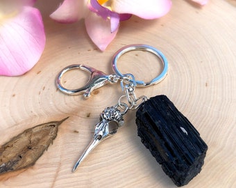 Black Tourmaline Raw Crystal Keychain, Raven Keychain, Bird Skull, Crow, Key Ring, Key Holder, Key Fob, Gothic Skull Gift Crystal Lover