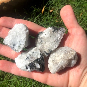 Rough Raw Rainbow Moonstone Bulk Crystal Moon Stone Chunk Goddess Energy Feminine Fertility Pregnancy New Beginnings Anxiety Calming Gift