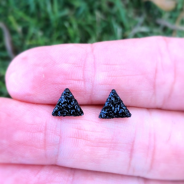 Raw Black Tourmaline Triangle Studs, Rough Natural Stone Stud Earrings Post,Crushed Gemstone,Crystal,Rock,October Birthstone,Protection,Gift