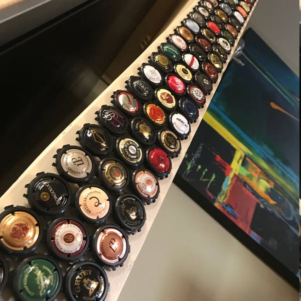 70 Cap Snaps  COLLECTION PACK - 70 pieces BLACK- Beer and/or Champagne Cap Holder for Creating Collection Displays