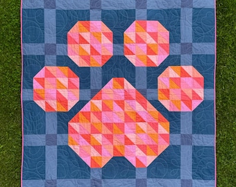 Pawfect Plaid Printed Paw Print Quilt Pattern – Modern Dog Lover Quilt and Wall Hanging