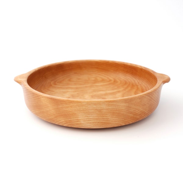 Wooden shallow bowl