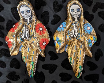 6" Santa Muerte plaster bust wall hanging relief with detailed robe