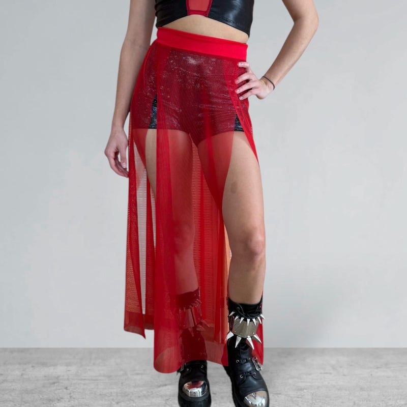 {PRE-ORDER} Red Double Slit Curved Skirt