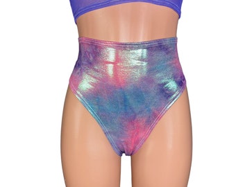 Pantalon évasé sur les cuisses en élasthanne mystique arc-en-ciel | Bas de bikini holographique pour tenue de rave, tenue de festival, fitness aérien, pôle années 80