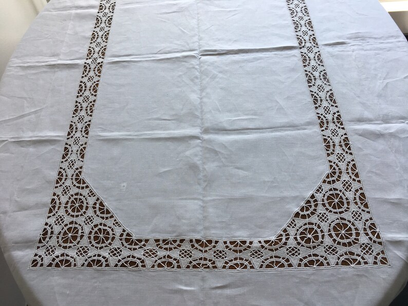 Vintage white lace tablecloth Vintage tableclothesrustic table decorRustic kitchen decorChristmas white tablecloth Vintage lace antique