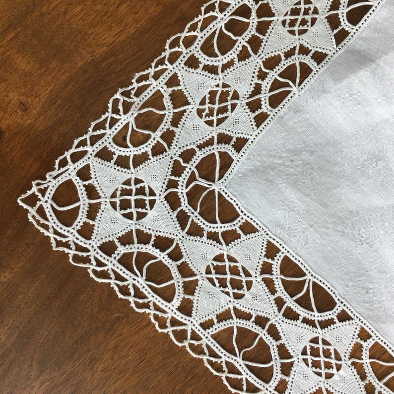 Vintage white lace tablecloth Vintage tableclothesrustic table decorRustic kitchen decorChristmas white tablecloth Vintage lace antique