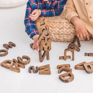Letras de madera para el alfabeto Montessori, niños aprendiendo con juguetes educativos, regalos abc para niños, niños pequeños, preescolar y suministros de educación en el hogar