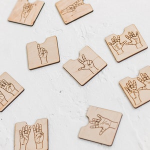 Numbers and counting 10 little fingers blocks - Montessori math toys