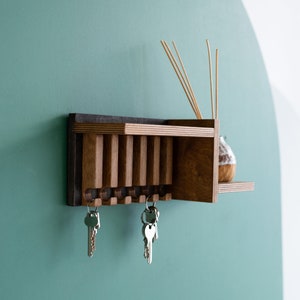 Modern wooden key rack organizer, Key holder for wall, Key rack wall mount, Key hook for entryway, Wood key hanger, Minimalist home decor