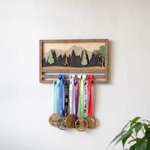Medaljdisplay Löpning maraton, Anpassad medaljhängare, Present till honom, Födelsedagspresent, Löparpresenter, medaljhållare, ställ, Medaljhållare för tävling