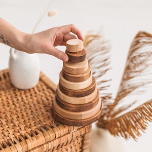 Wooden stacking rings toy - Montessori toys, Educational toys, Toddler toys, Kids toys, Wooden handmade toys, Nursery decor, Christmas gift
