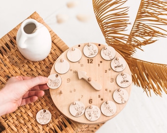 Horloge de routine en bois pour tout-petits, 14 cartes de planification quotidienne visuelle, tableau des tâches Waldorf, matériel d’apprentissage Montessori, tableau de routine en bois