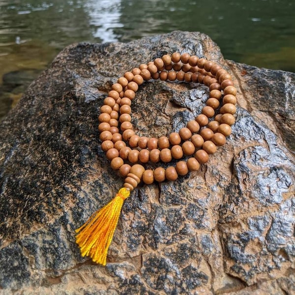 Aromatic Sandalwood Mala Bead Necklace for Reiki, Yoga, Meditation, Spiritual Practice Bohemian Prayer Buddhist Natural Boho Gift 8mm Beads