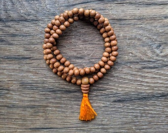 Aromatische Sandelholz Gebetskette / Reiki, Yoga, Meditation, spirituelle Praxis Boho Gebet Mala buddhistische natürliche Boho Geschenk