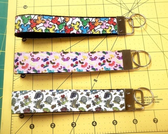 Handmade, Fandom, Dooney and Bourke, Disneyland, Mickey Balloons, Princess, Mickey Ears, WDW, Disney, Purse, Key Fobs, Wristlet, Keychain