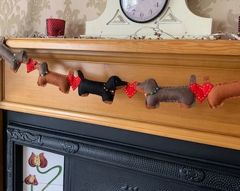 Dachshund Garland Dachshund Decor Gift for Dachshund Lover Gift Doxie Gift Weenie Dog Garland Sausage Dog Garland Dachshund Christmas Decor