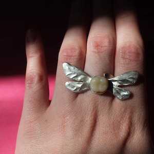 Tooth fairy molar Ring - Sterling silver band, Fairycore ring, Adjustable size, Oddities, Weirdcore
