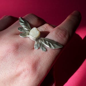 Tooth fairy molar Ring - Sterling silver band, Fairycore ring, Adjustable size, Oddities, Weirdcore