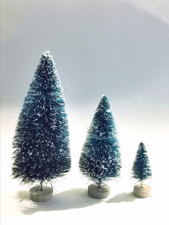 Miniature Bottle Brush Tree Christmas Ornament Set in 2023  Bottle brush  trees, Miniature bottles, Christmas ornament sets