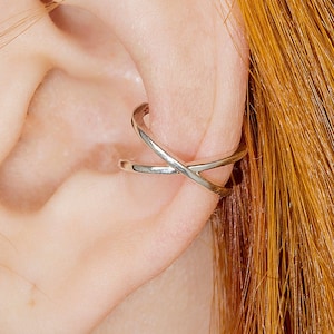 Criss cross ear cuff silver, Simple ear cuff no piercing