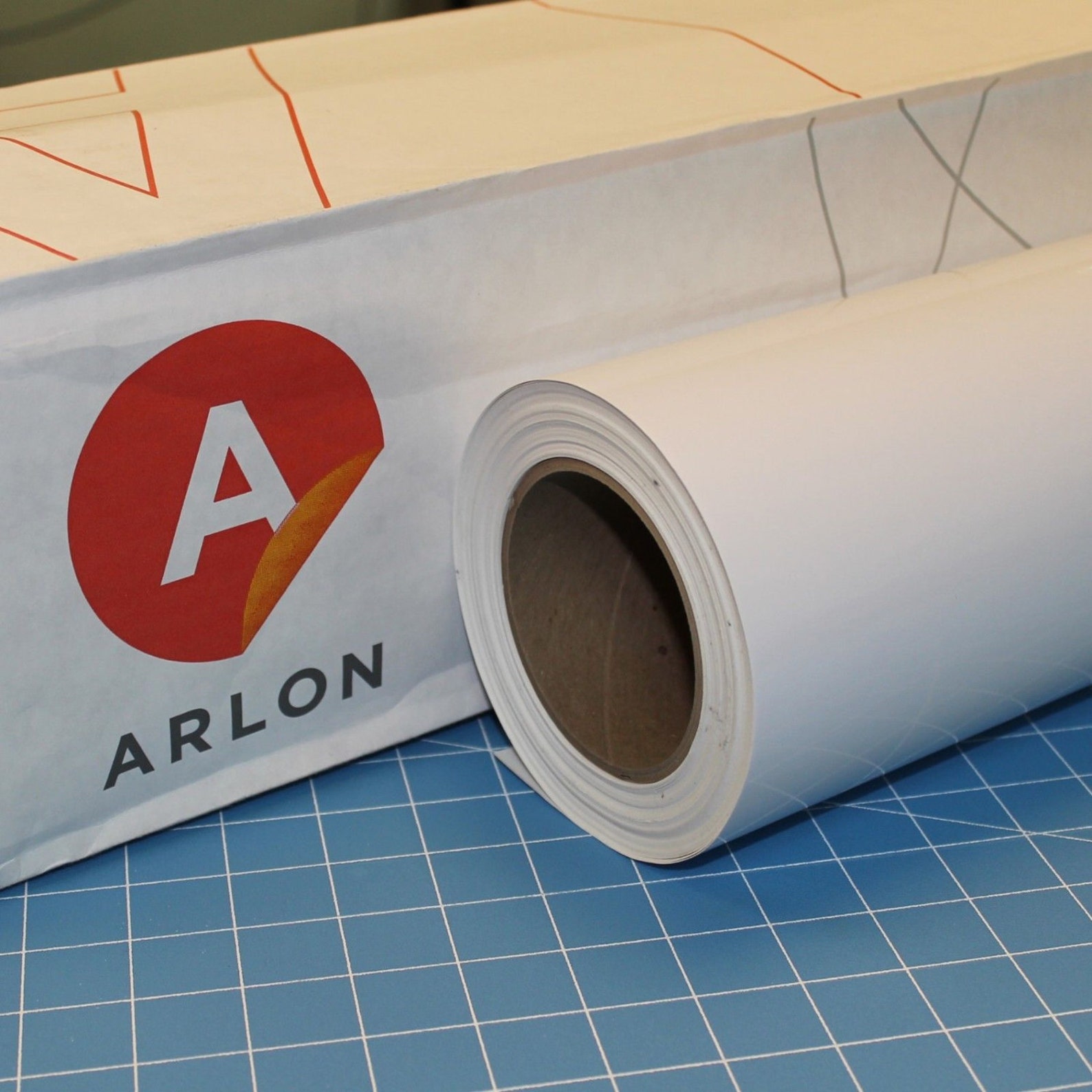 White Arlon 5000 24 X 10' Roll Sign Vinyl Decal | Etsy