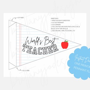 K&ouml;nnte beinhalten: Druckbarer Wimpelflagge mit dem Text "World's Best Teacher" in schwarzer Schrift auf wei&szlig;em Hintergrund mit roten und schwarzen Linien. Der Wimpel hat eine rote Apfelgrafik und Anweisungen zur Montage.