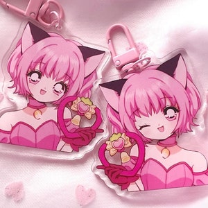 TMM Ichigo Acrylic Charm | Kawaii 90s Magical Girl Art on Keychain Accessory
