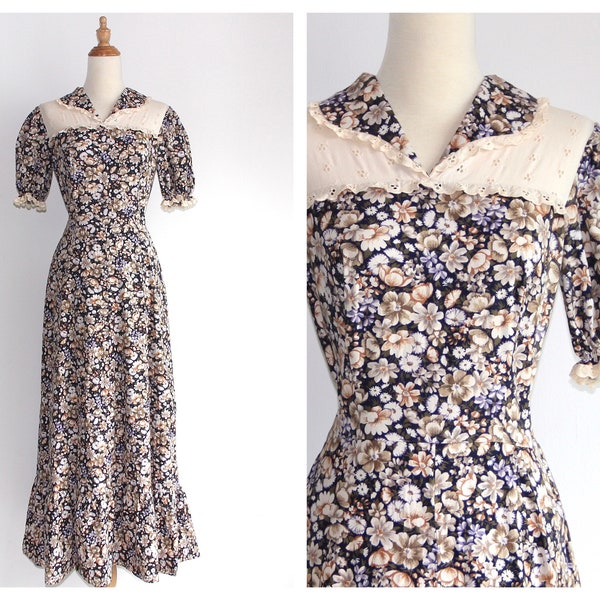 1970er Herbst Florales Baumwoll Prairie Kleid mit Puffärmeln und Rüschen