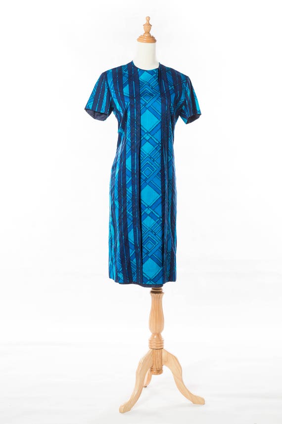 electric blue shift dress