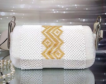 Beaded bridal purse to crochet White small shoulder bag Flap bag Evening clutch Handmade beaded bag Y2K bag