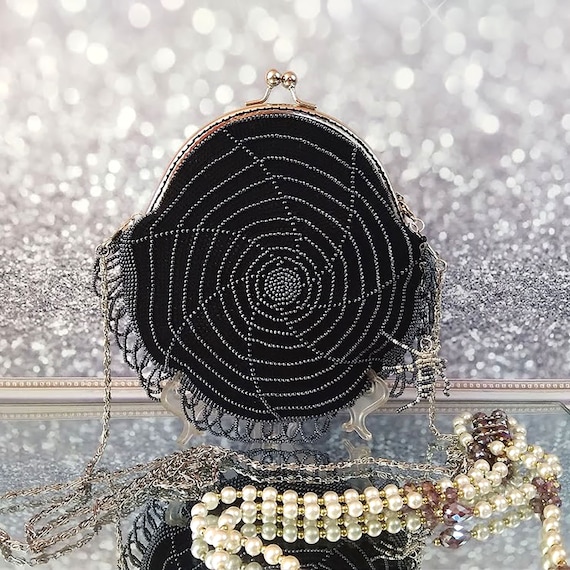 Black Pearl difficultto Purse