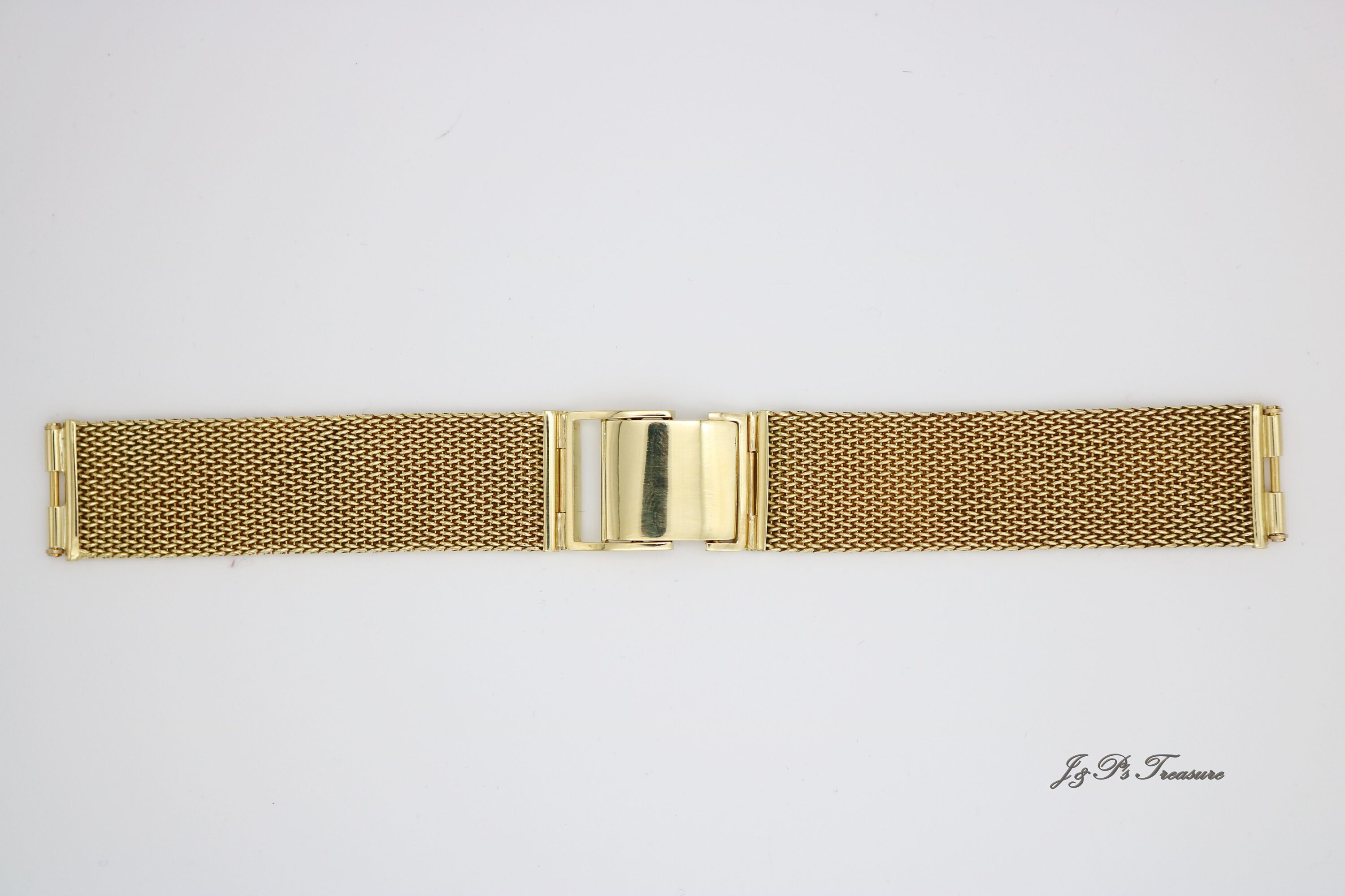 Personalized 18K gold mesh bracelet with adjustable clasp closure. Milanese watch strap. 100 handmade