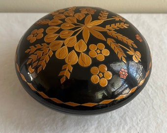 Vintage Round Black Wood Box and Lid with Stray Inlay Design on the Lid