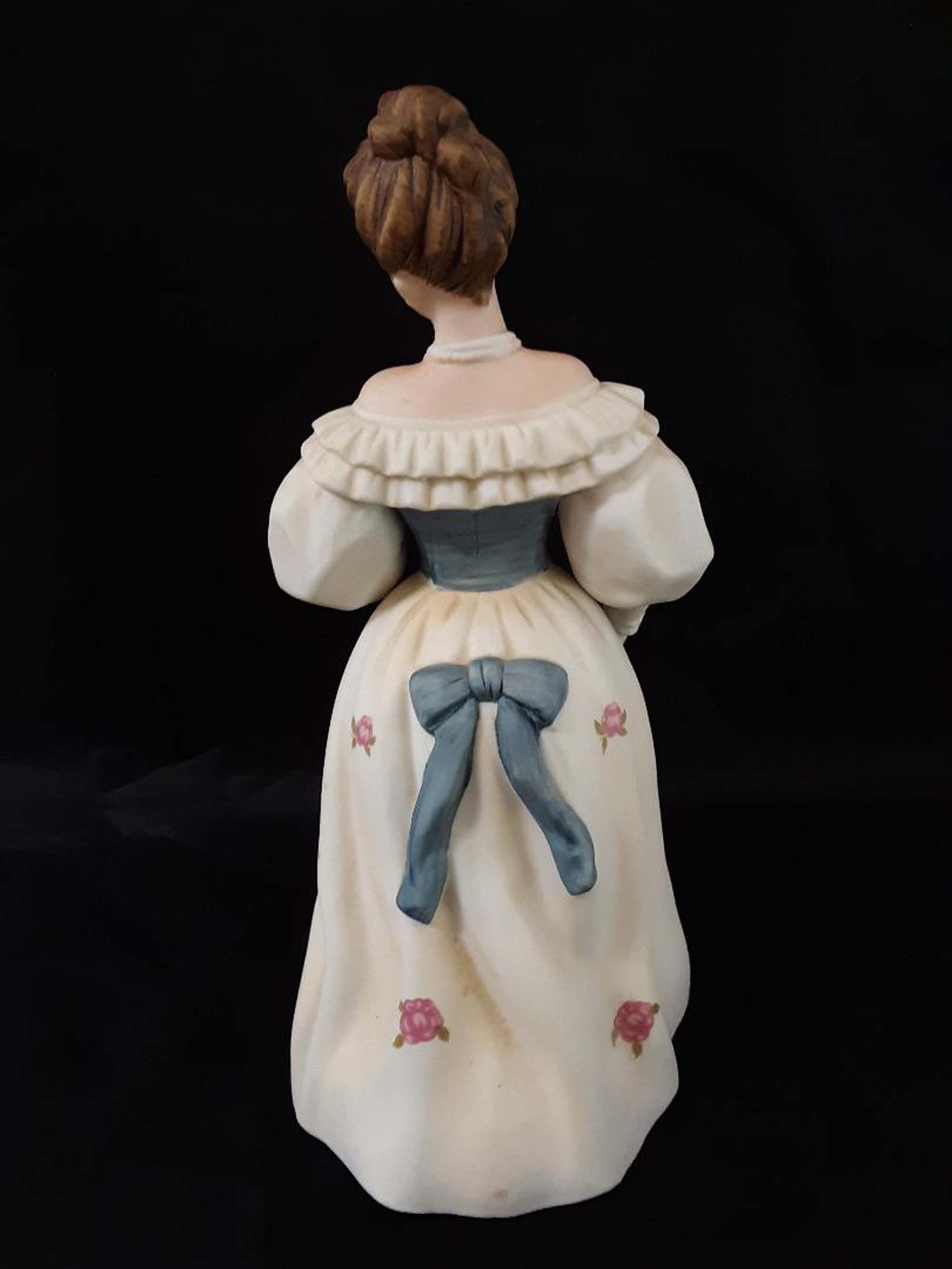 Vintage Young Lady Figurine Bisque Porcelain Homco Japanese - Etsy