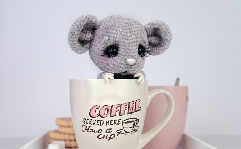 Crochet pattern The little mouse image 4