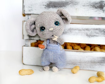 Crochet pattern "The little mouse"