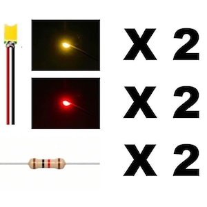 Könnte beinhalten: Ein Set elektronischer Bauteile bestehend aus zwei gelben LEDs, zwei roten LEDs und zwei Widerständen. Die LEDs werden sowohl unbeleuchtet als auch in ihren jeweiligen Farben leuchtend dargestellt. Jeder Artikeltyp hat ein X 2 Label.