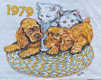 Paño de cocina vintage con calendario de 1979 / Gatitos y cachorros de lino