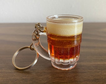 vintage beer mug key chain ombre dark beer