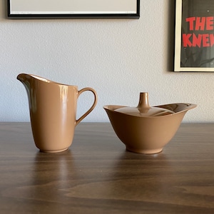 Texas Ware cream and sugar bowl pitcher | melamine