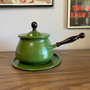 fondue pot avocado green | aluminum with lid and tray