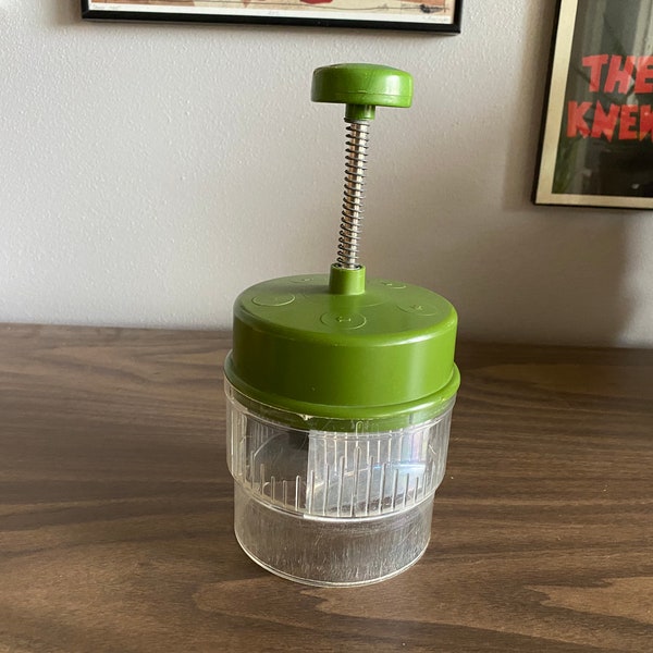 Chop-O-Matic nut chopper | mid century kitchen baking | avocado green