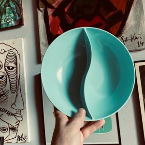 turquoise divided melmac bowl centerpiece | mid century fruit display bowl Windsor 411-2