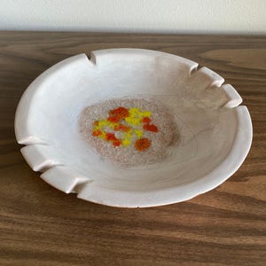 Jaru of California ashtray 109 by Peggy Nagel | pottery