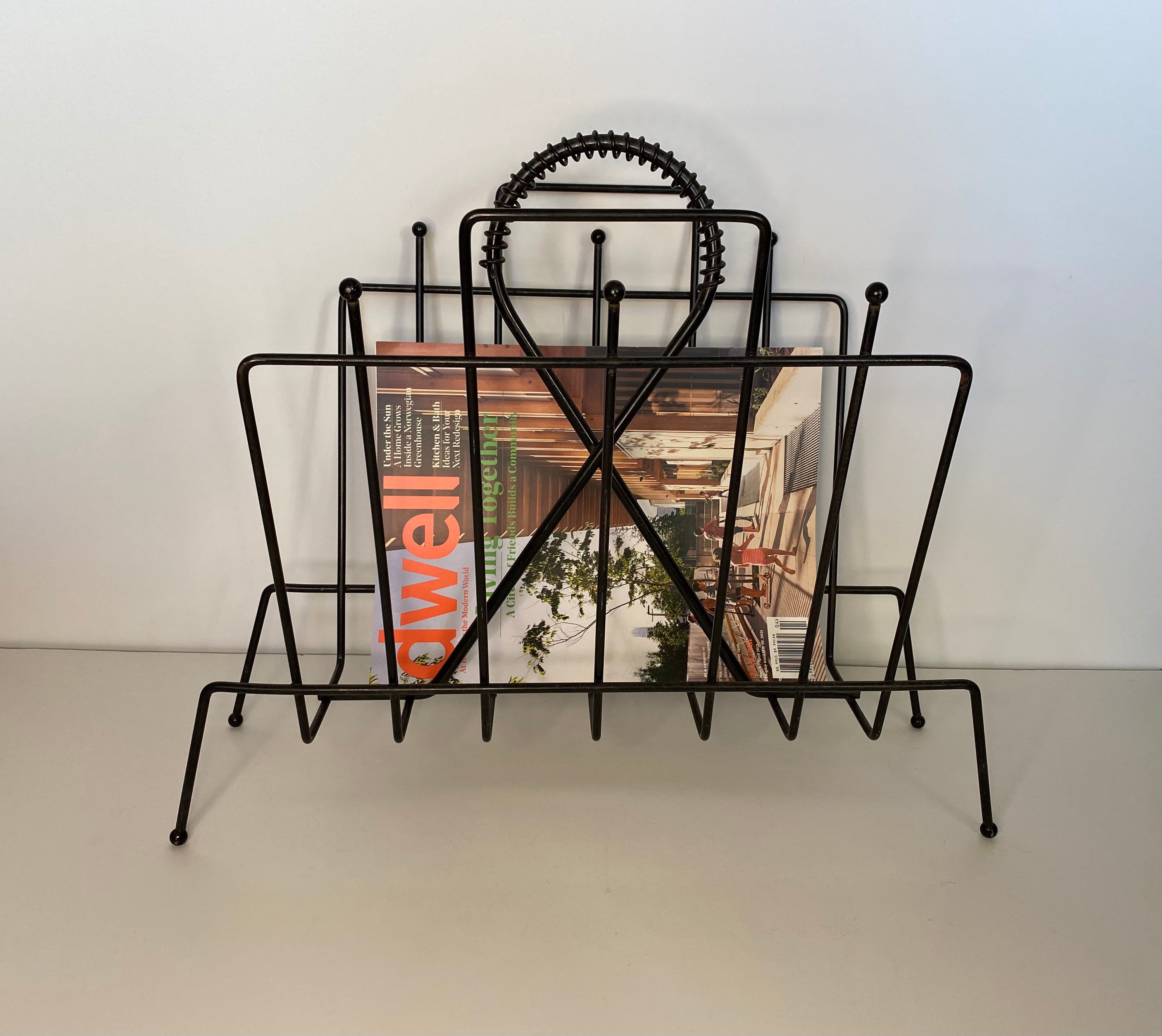 Black Wire Magazine Rack | Atomic Mid Century | Loop Handle | Newspaper ...